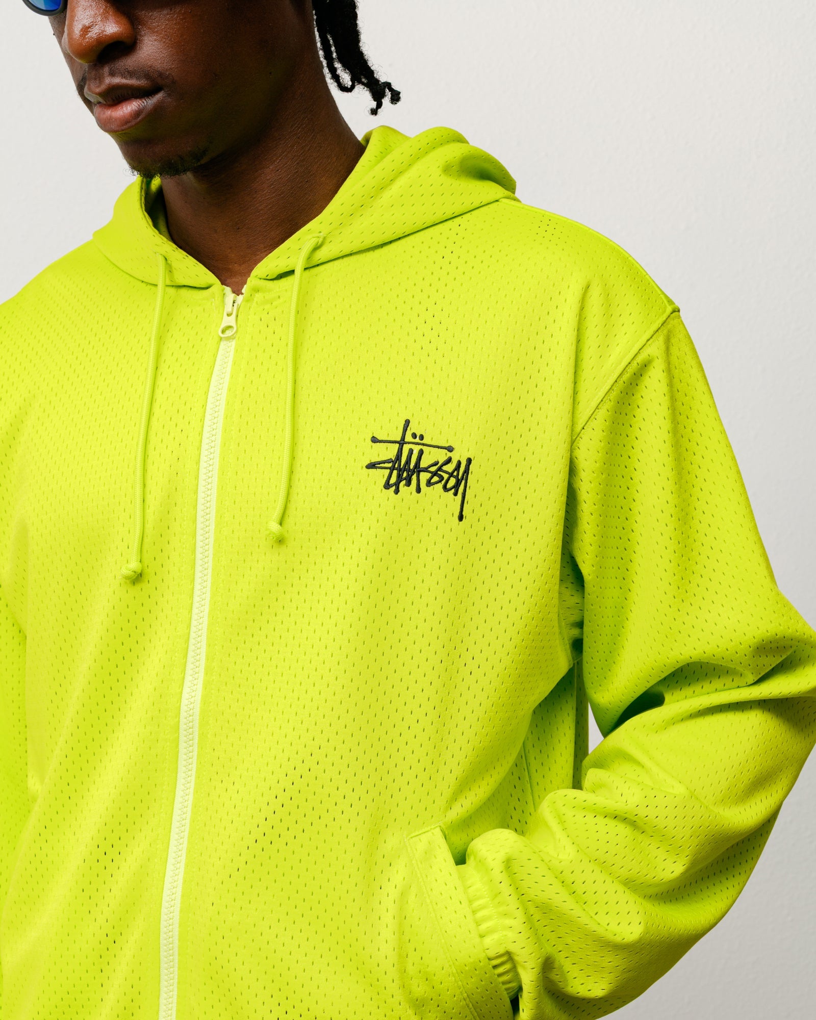 ATHLETIC MESH ZIP HOODIE